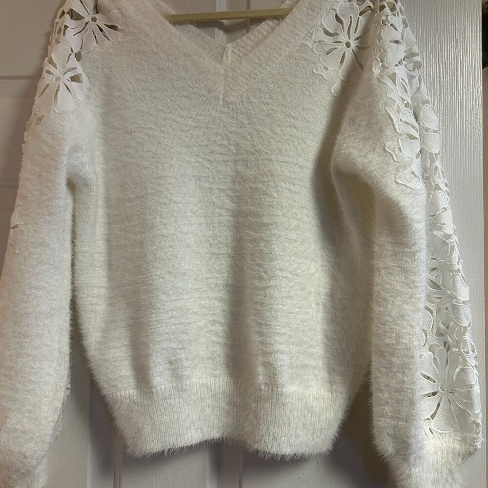 En Creme Sweater